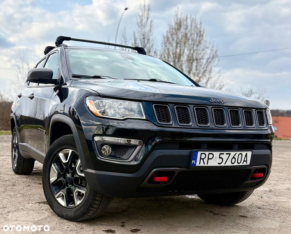Jeep Compass - 1