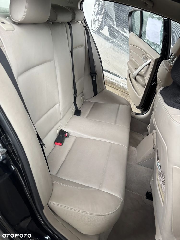 BMW Seria 1 118i - 13