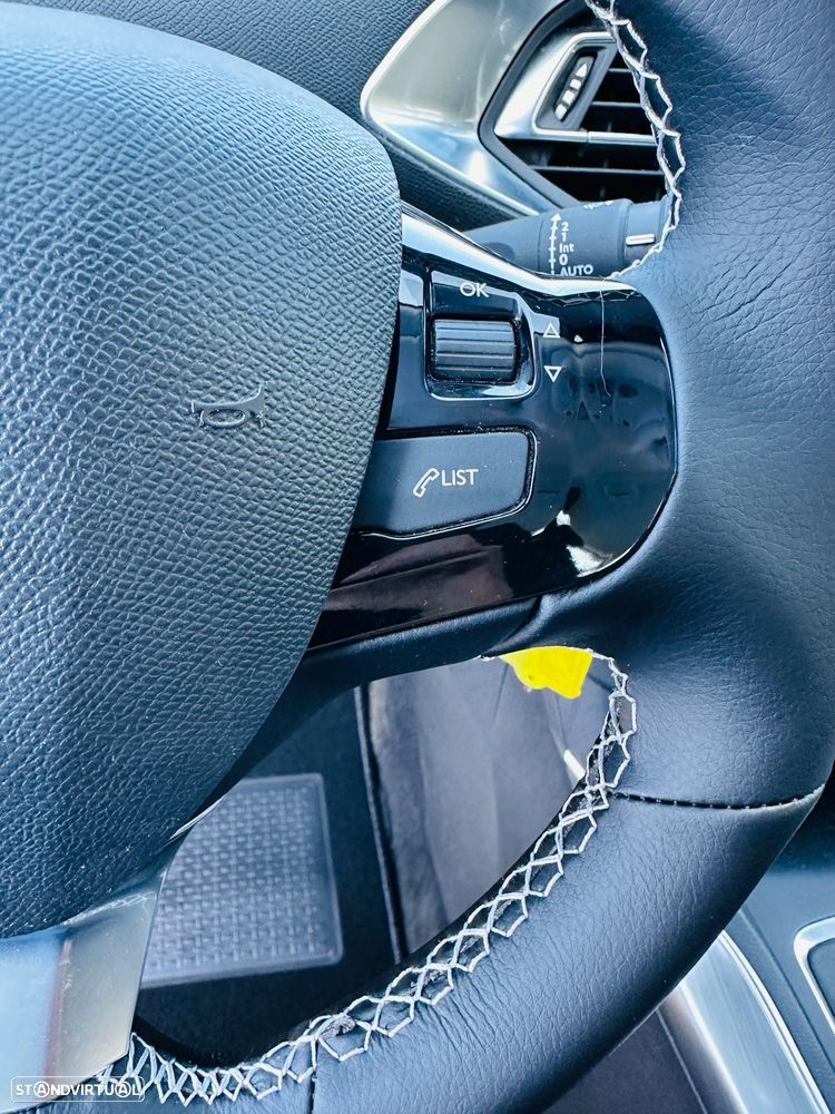 Peugeot 308 SW 1.6 BlueHDi Active J17 - 27