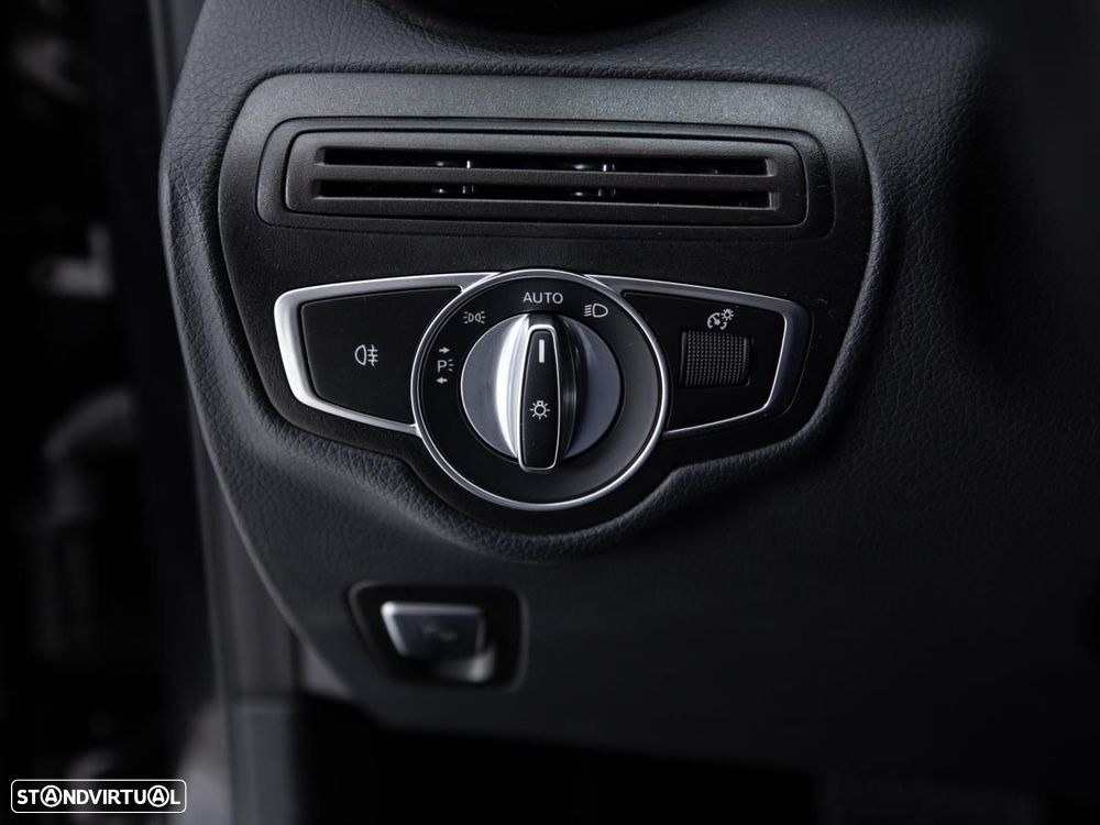Mercedes-Benz GLC 300 de 4Matic - 17