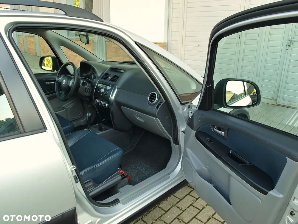 Suzuki SX4 1.6 GS / Premium - 18