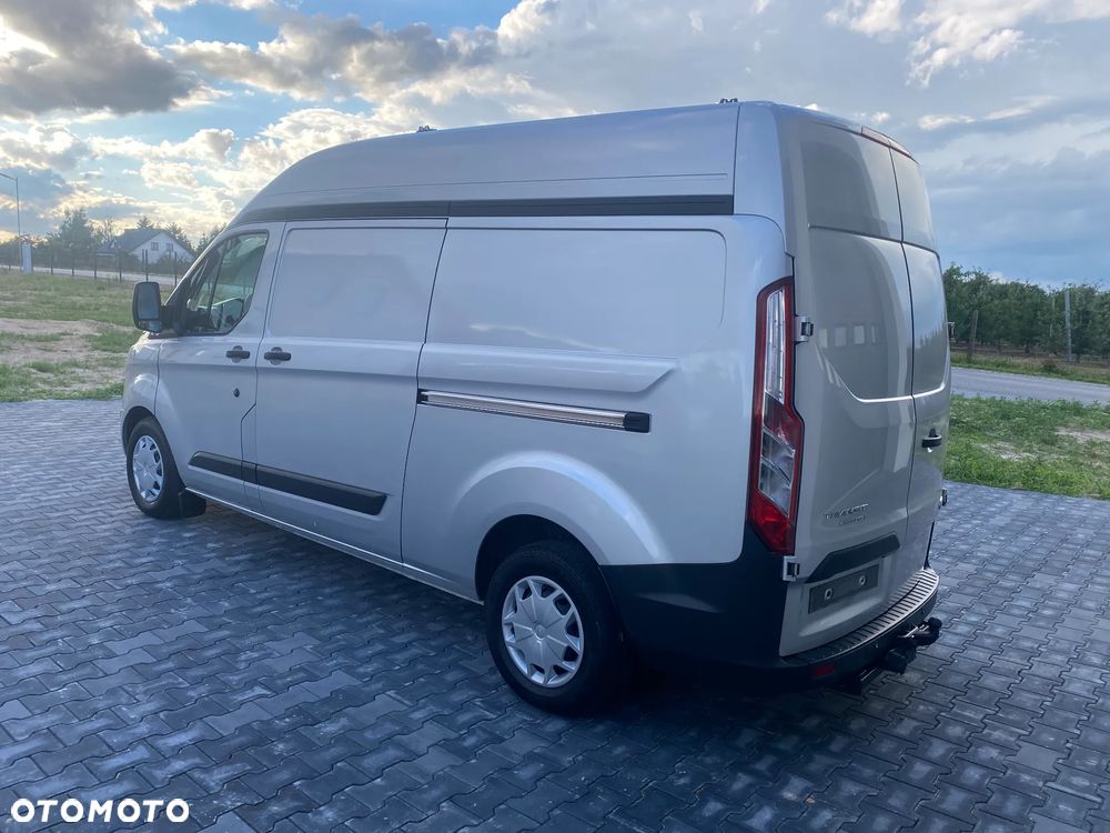 Ford TRANSIT CUSTOM - 10
