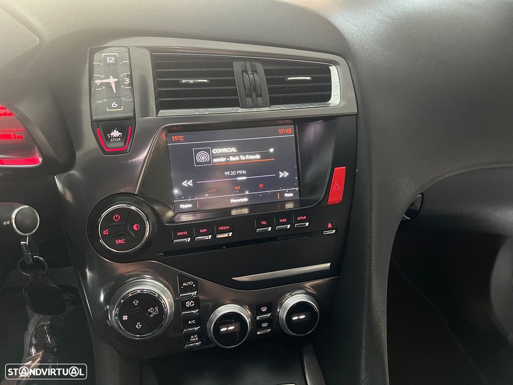 Citroën DS5 1.6 BlueHDi So Chic - 18