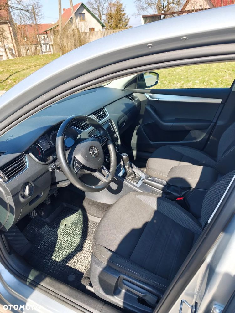 Skoda Octavia 1.5 TSI ACT Ambition - 9