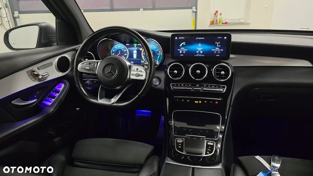Mercedes-Benz GLC 300 de 4Matic 9G-TRONIC AMG Line Plus - 7