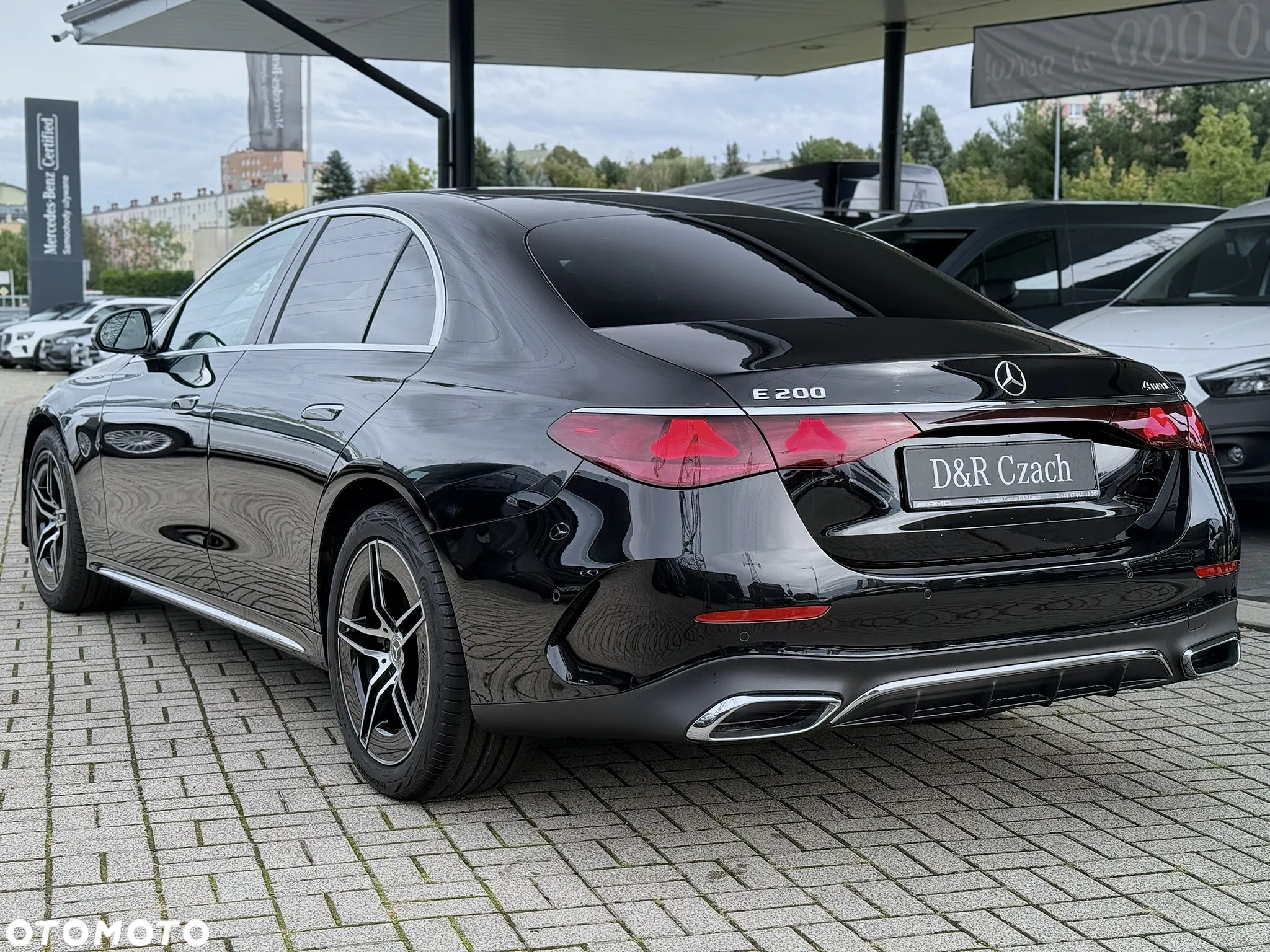 Mercedes-Benz Klasa E 200 mHEV 4-Matic AMG 9G-Tronic - 5