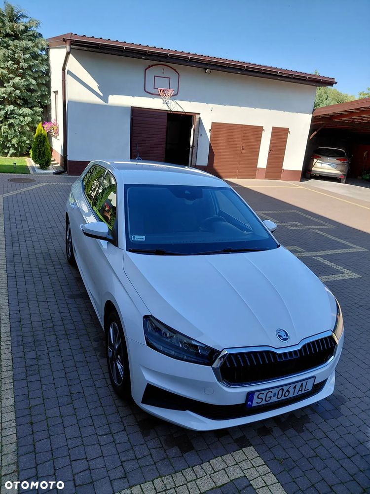 Skoda Fabia 2022 photo 5