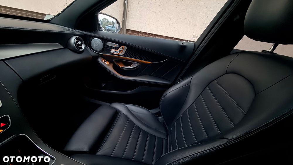 Mercedes-Benz Klasa C 220 d 4MATIC 9G-TRONIC - 6