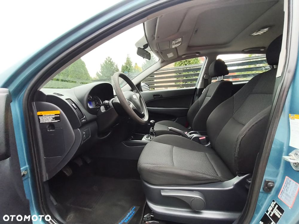 Hyundai i30 1.4 Edition Plus - 25