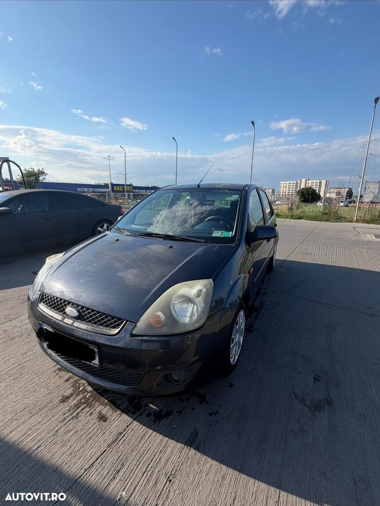 Ford Fiesta 1.4i Comfort - 1