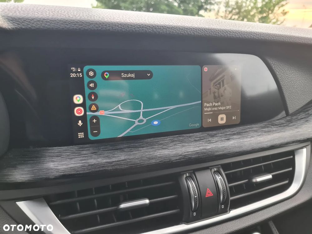 Alfa Romeo Stelvio 2.0 Turbo 16V AT8-Q4 Veloce - 13