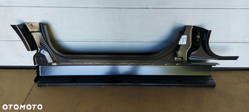 Słupek próg prawy poszycie Expert Scudo Jumpy 07- - 3