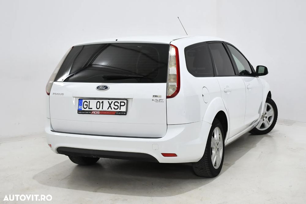 Ford Focus 1.8TDCi Trend - 9