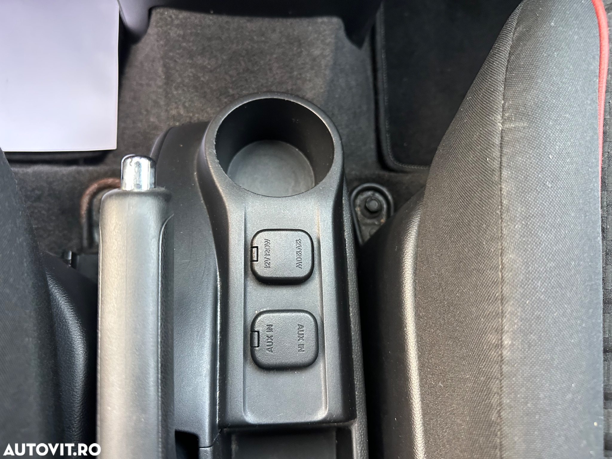 Mazda 2 1.6 MZ-CD Sports-Line - 9