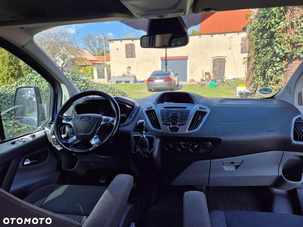 Ford Transit Custom 290 L1H1 Limited - 12