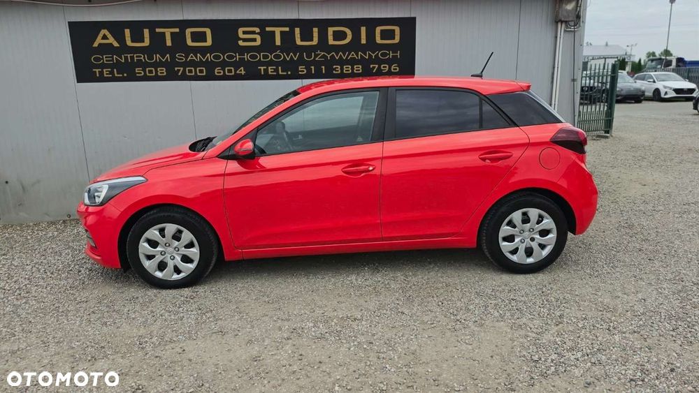 Hyundai i20 blue 1.2 YES!+ - 32