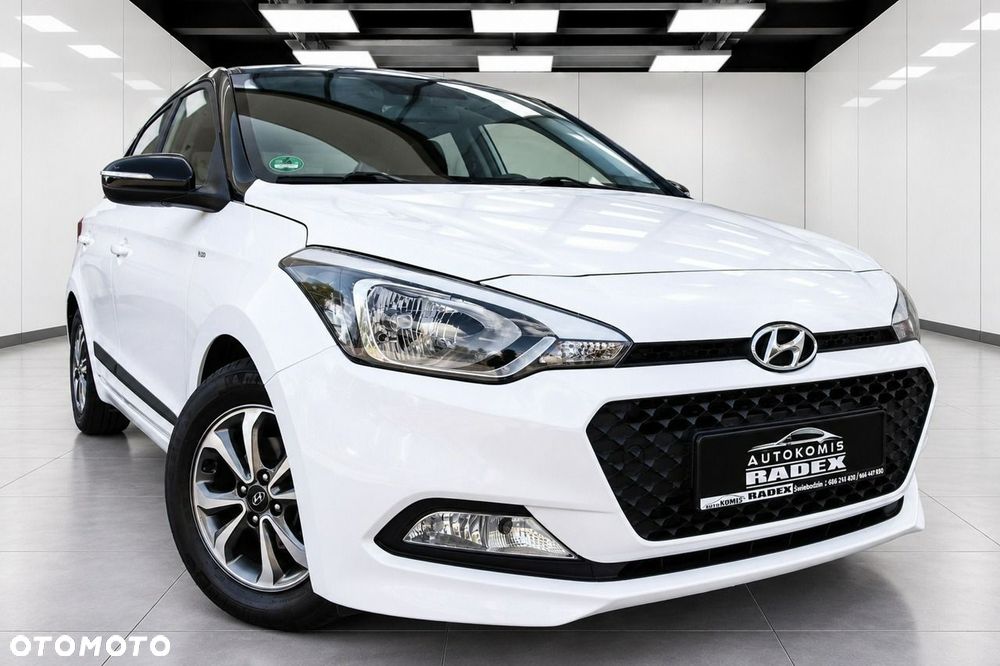 Hyundai i20 1.2 Passion Plus - 19