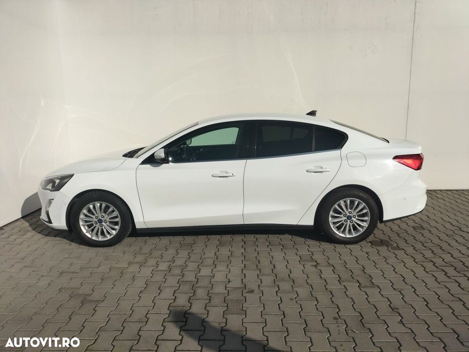 Ford Focus - 3