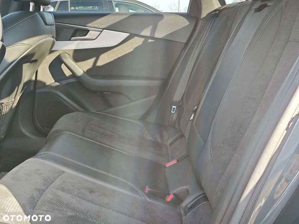 Audi A4 Limousine 40 TFSI design - 29
