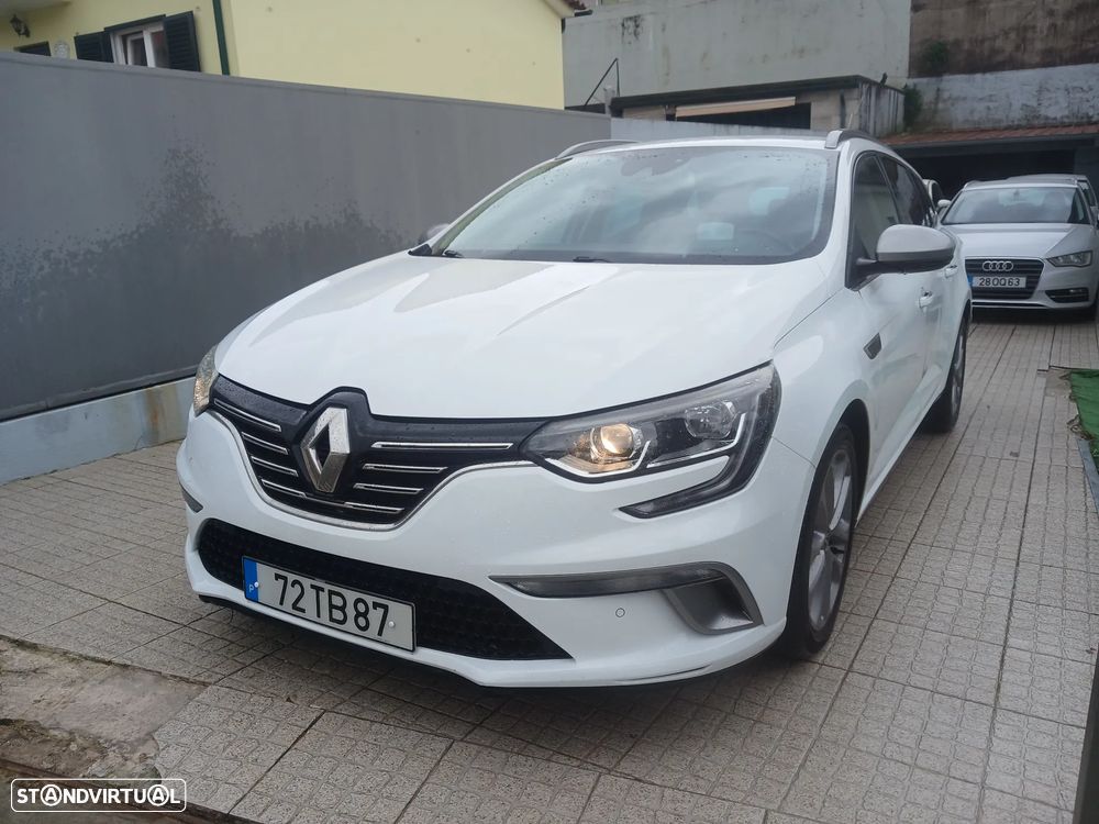 Renault Mégane Sport Tourer 1.5 dCi GT Line J18 - 21