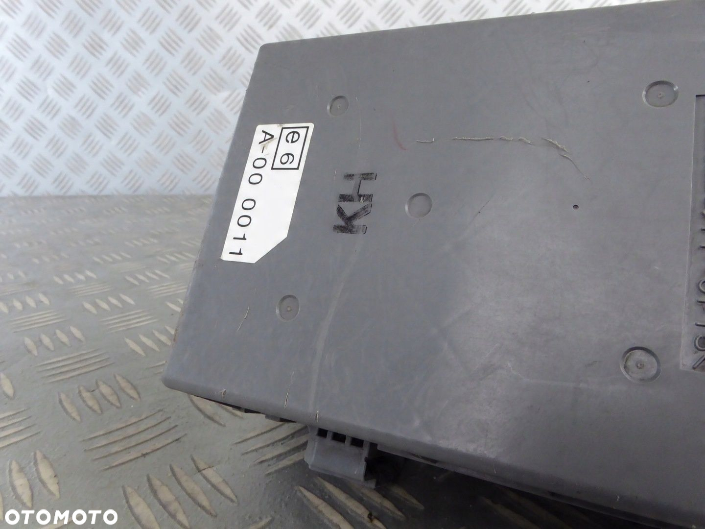 52535LE skrzynka puszka bezpieczników HONDA CIVIC VIII 8 - 5