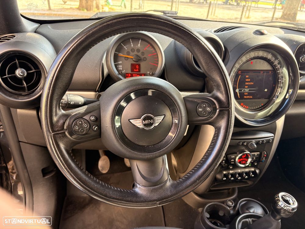 MINI Countryman Cooper D - 14