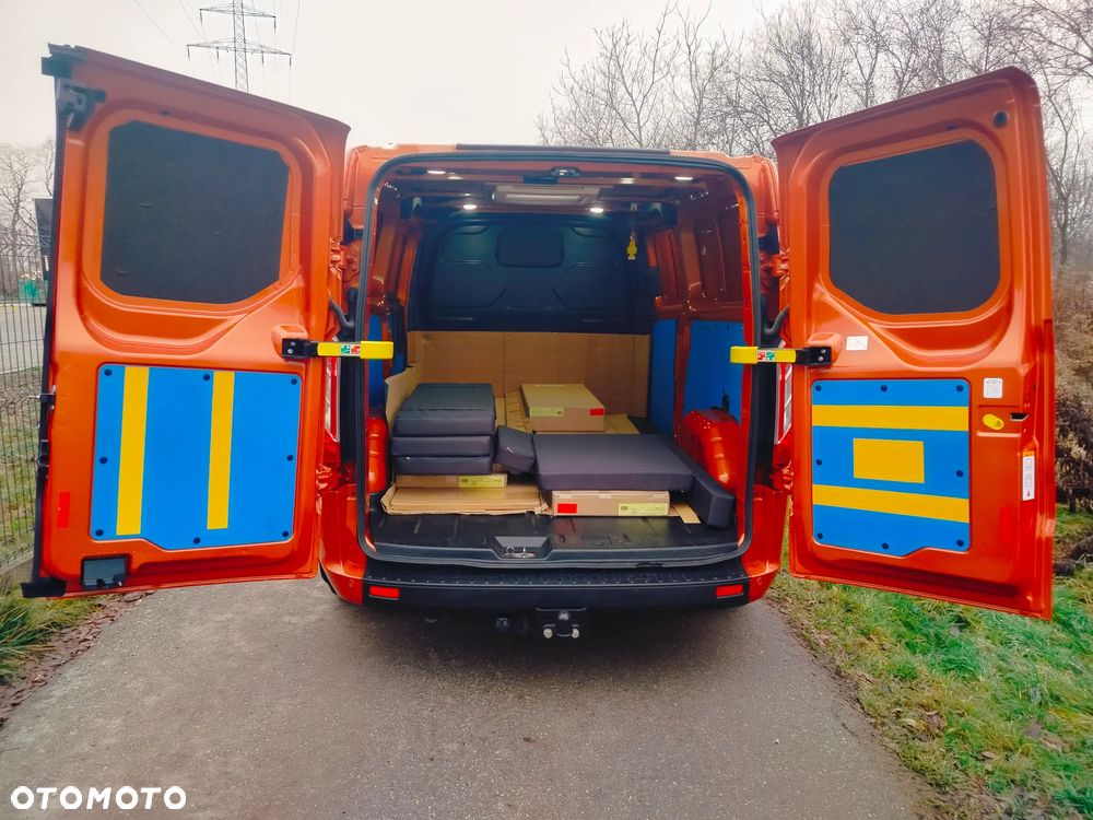 Ford Transit Custom - 8