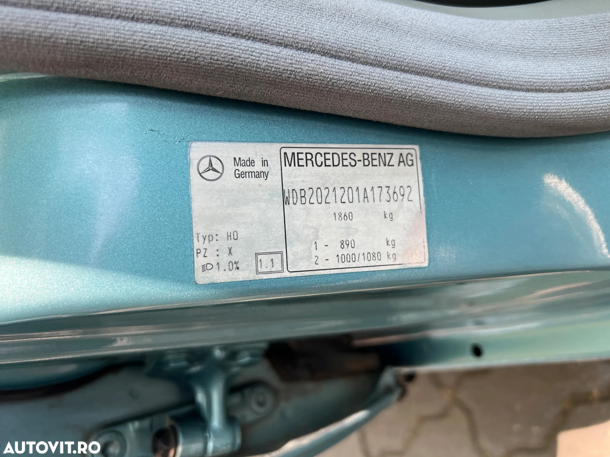 Mercedes-Benz C - 10