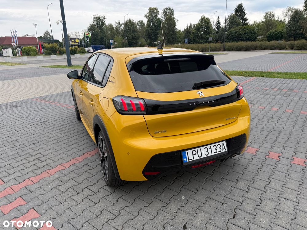 Peugeot 208 1.2 PureTech GT Line S&S - 10