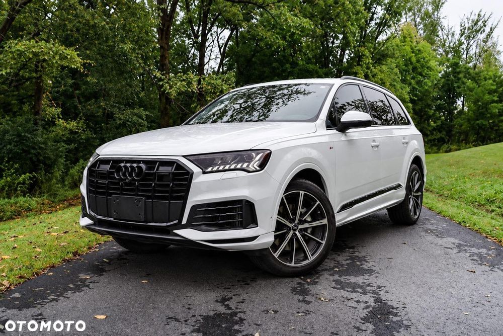 Audi Q7 2022 photo 2
