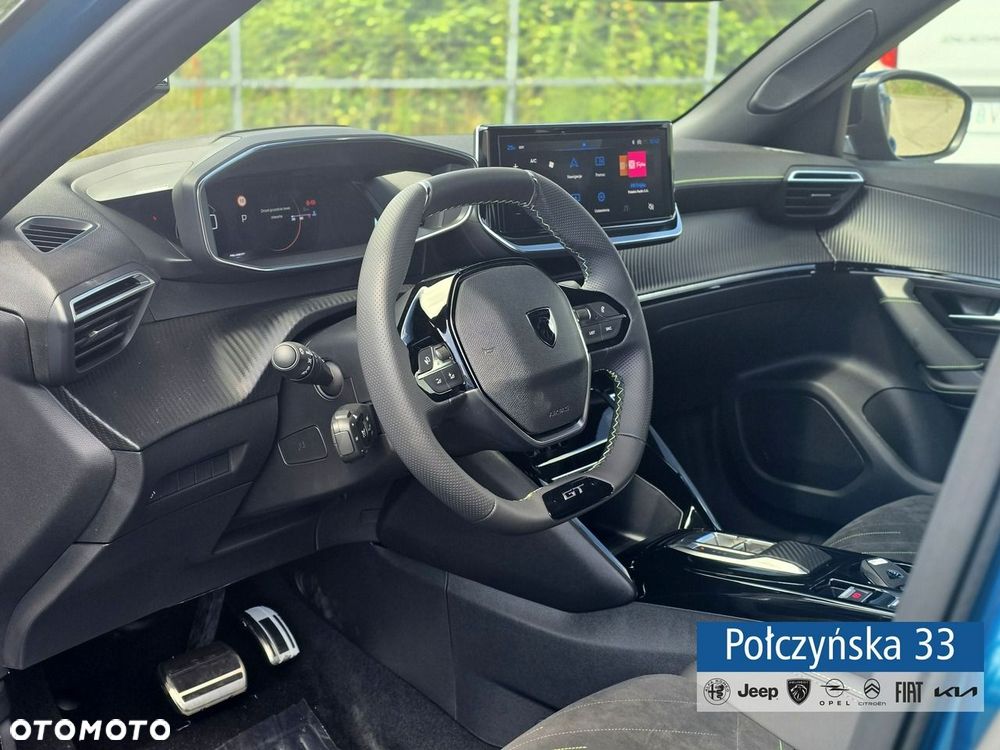 Peugeot 2008 - 11