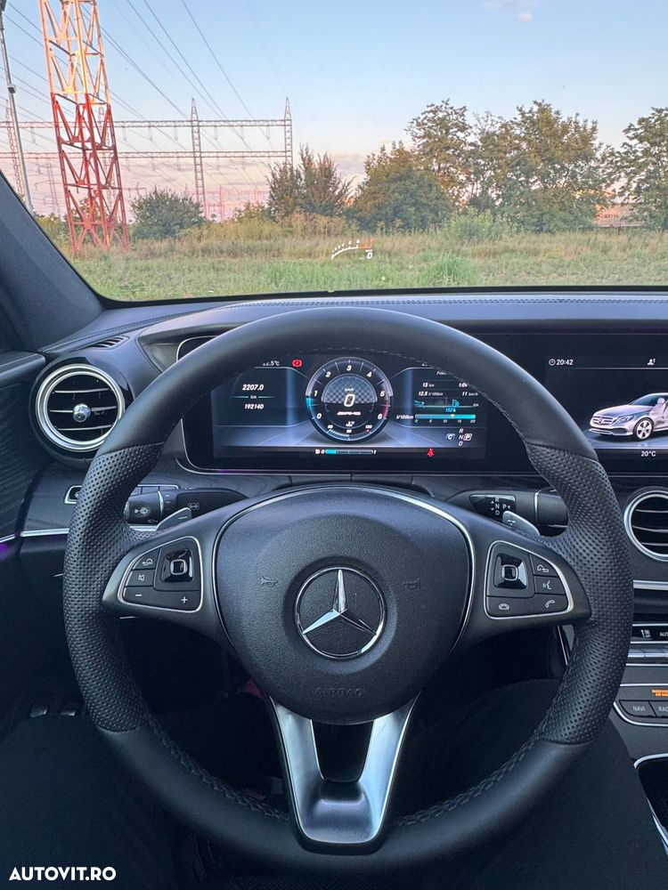 Mercedes-Benz E 220 d 4MATIC Aut. - 9
