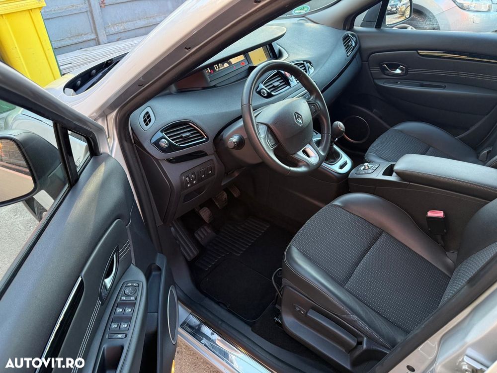 Renault Scenic - 6