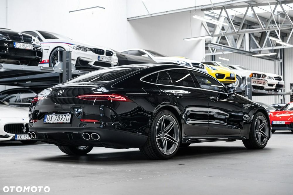 Mercedes-Benz AMG GT - 7