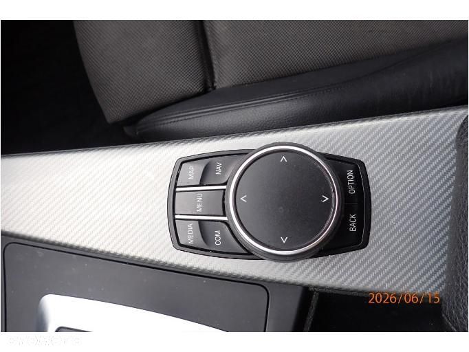 BMW Seria 3 320d xDrive Sport Line - 15