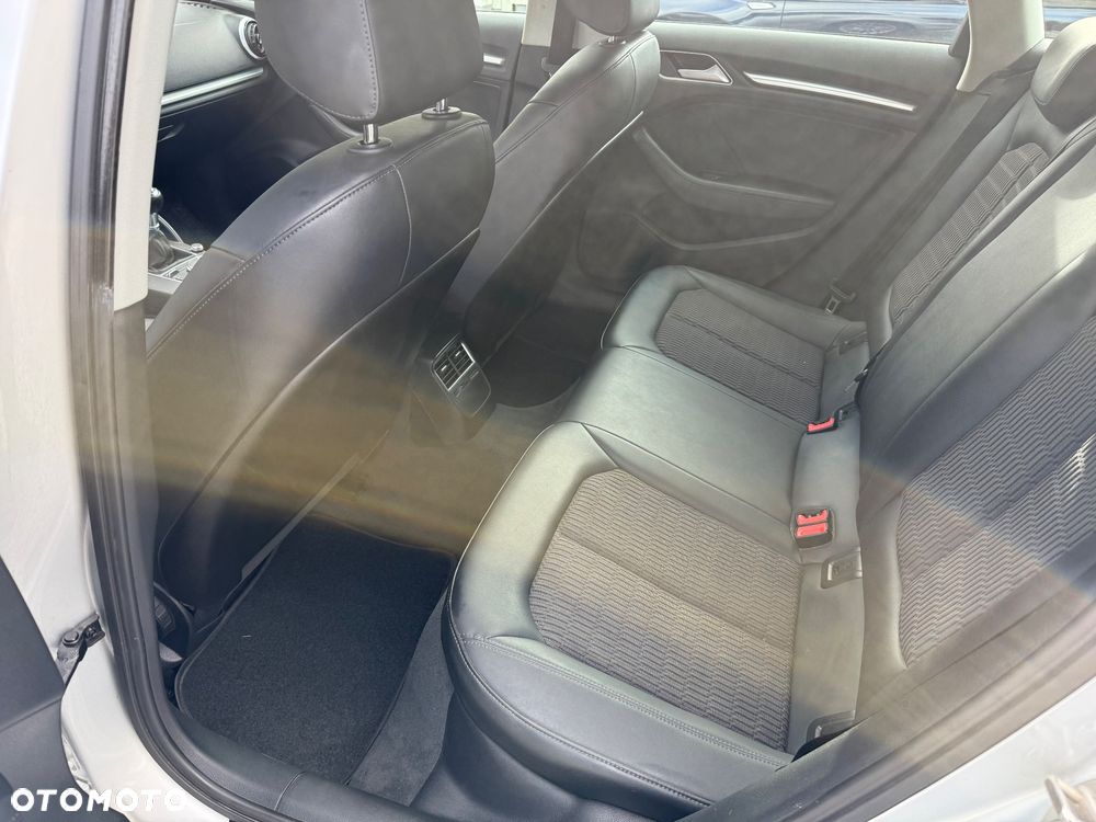 Audi A3 Sportback - 7