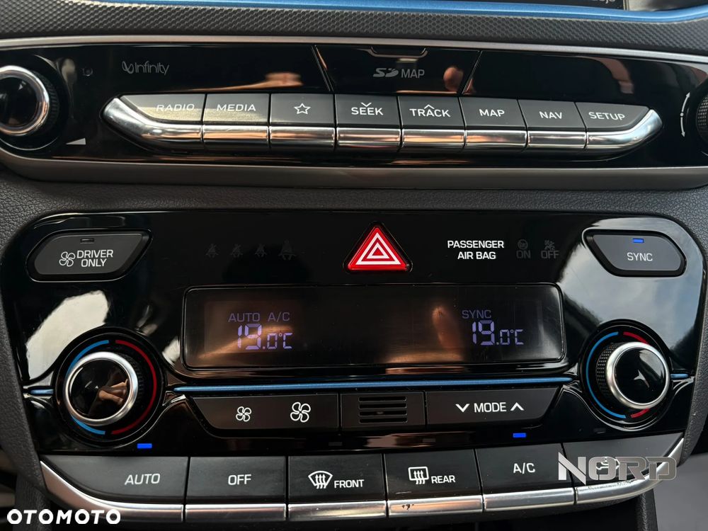 Hyundai IONIQ Plug-in hybrid Platinum - 25