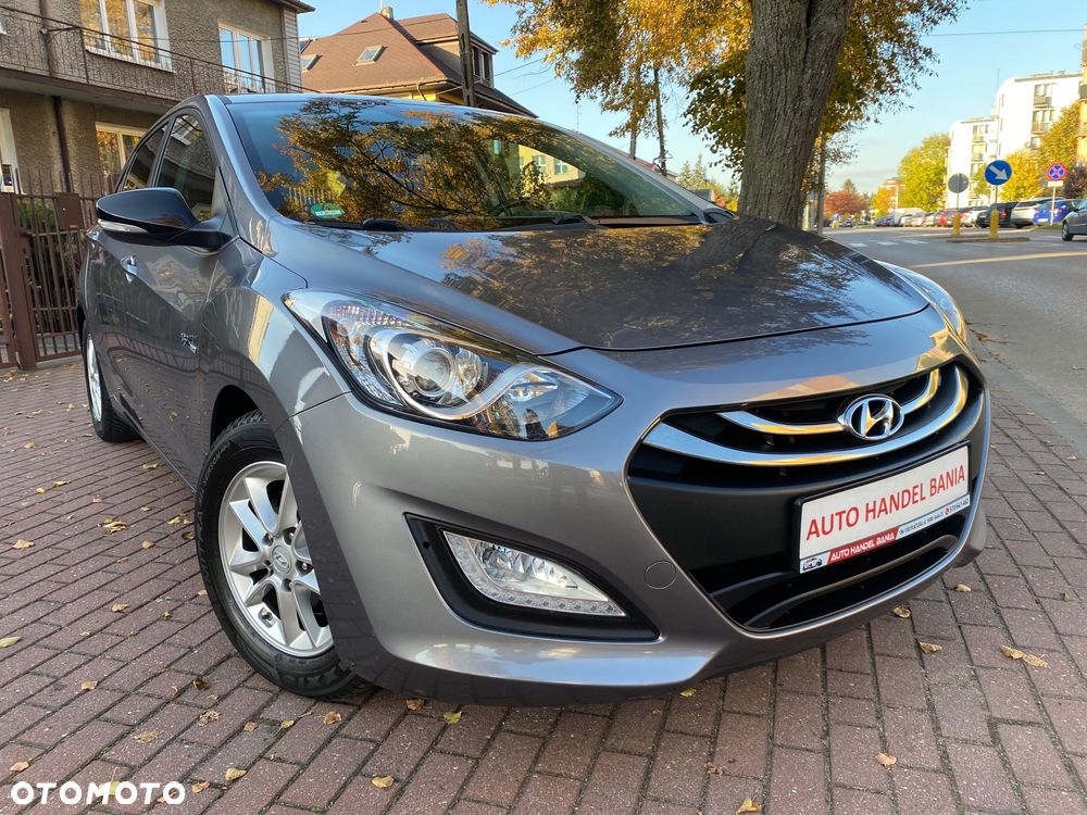 Hyundai i30 blue 1.6 GDI Trend - 25