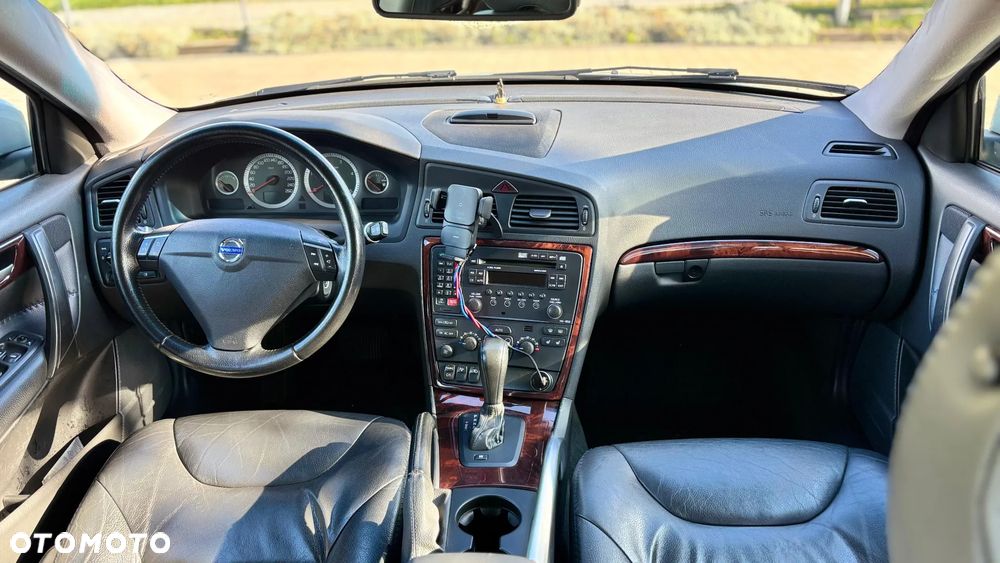 Volvo XC 70 D5 AWD Summum - 10