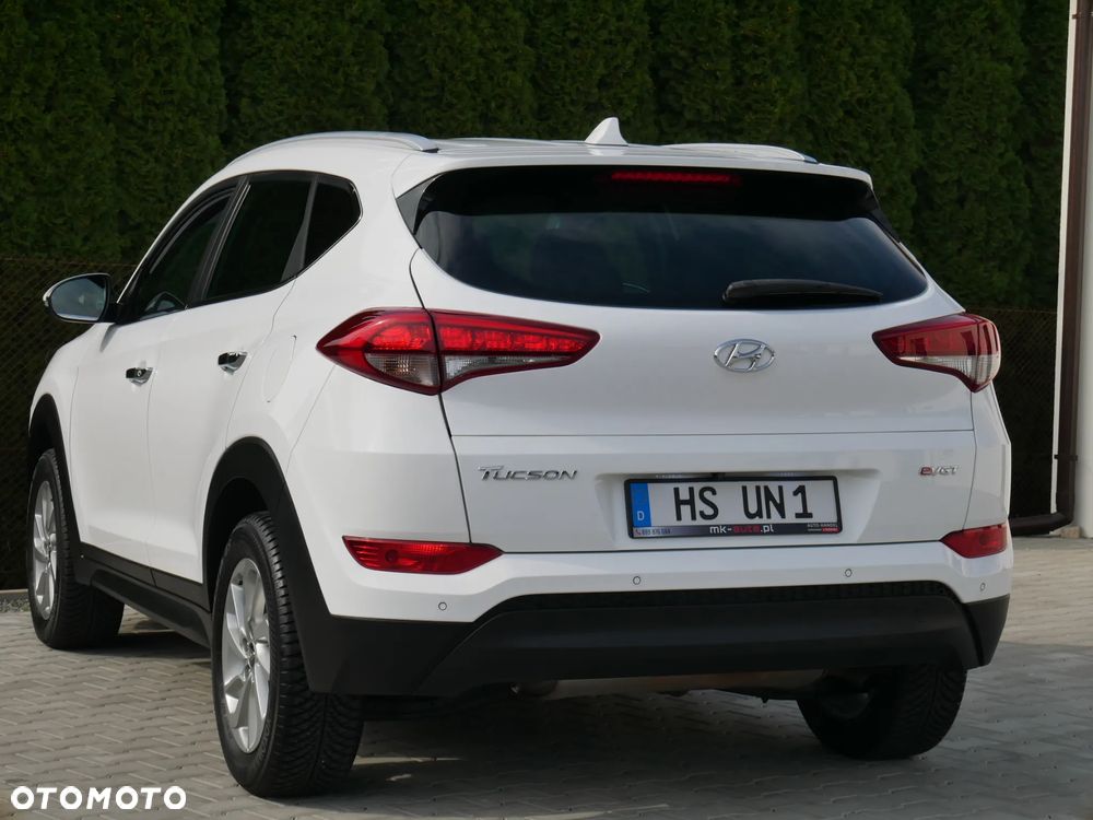 Hyundai Tucson 1.6 GDi 2WD Select - 10