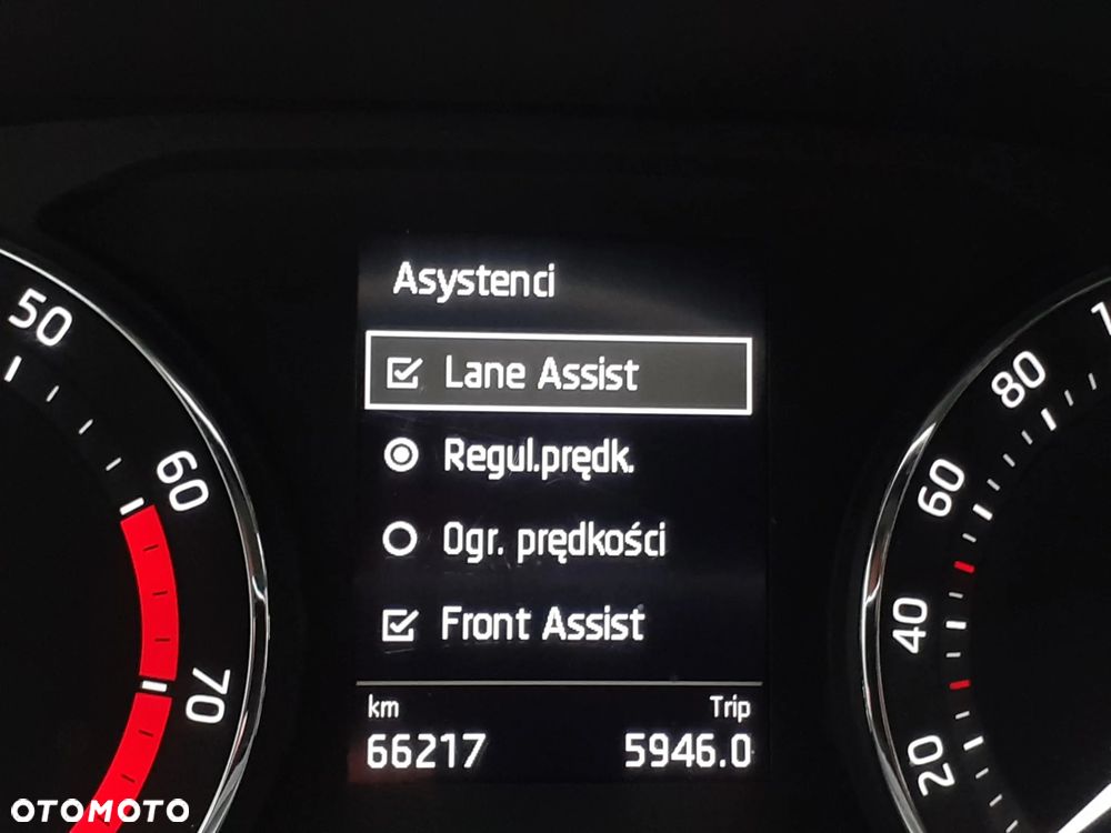 Skoda Octavia 1.5 TSI ACT Ambition - 11