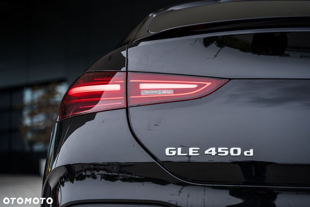 Mercedes-Benz GLE - 12