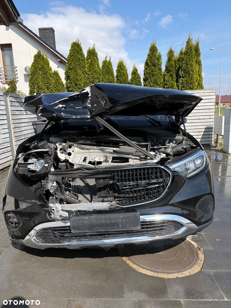 Mercedes-Benz GLC 200 4Matic 9G-TRONIC Edition Avantgarde - 4