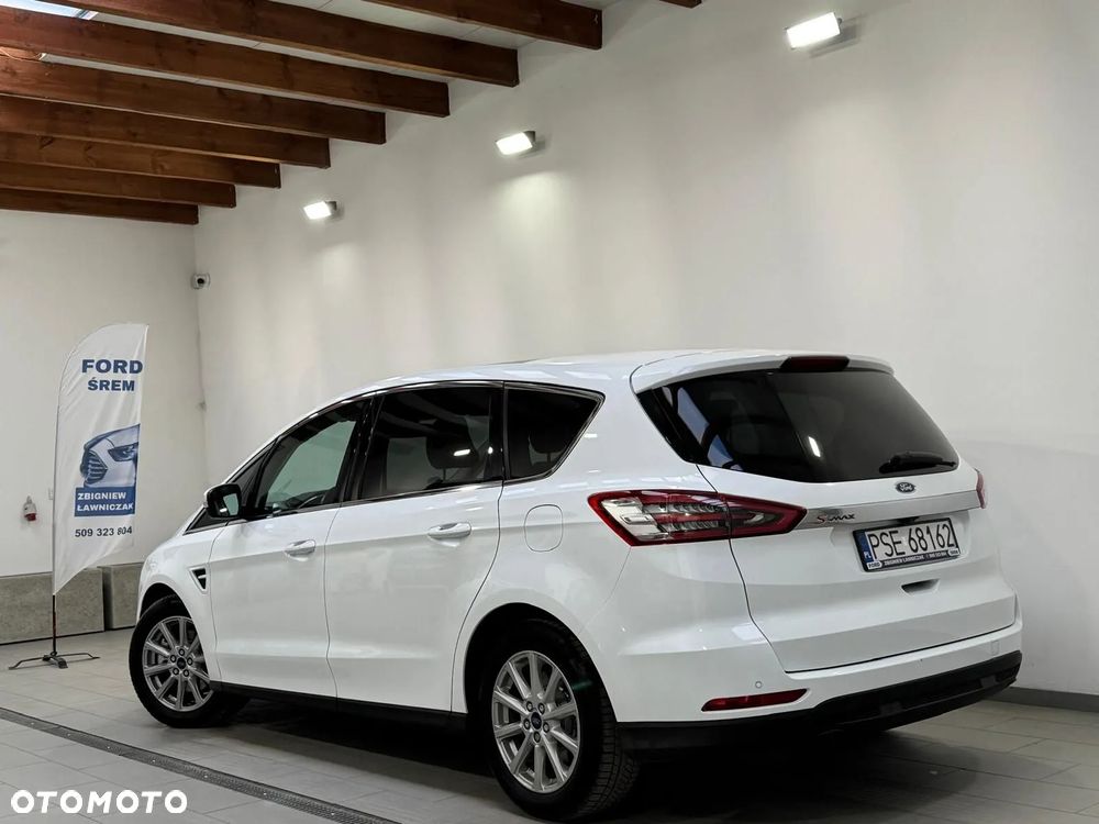 Ford S-Max 2.0 TDCi Titanium PowerShift - 15