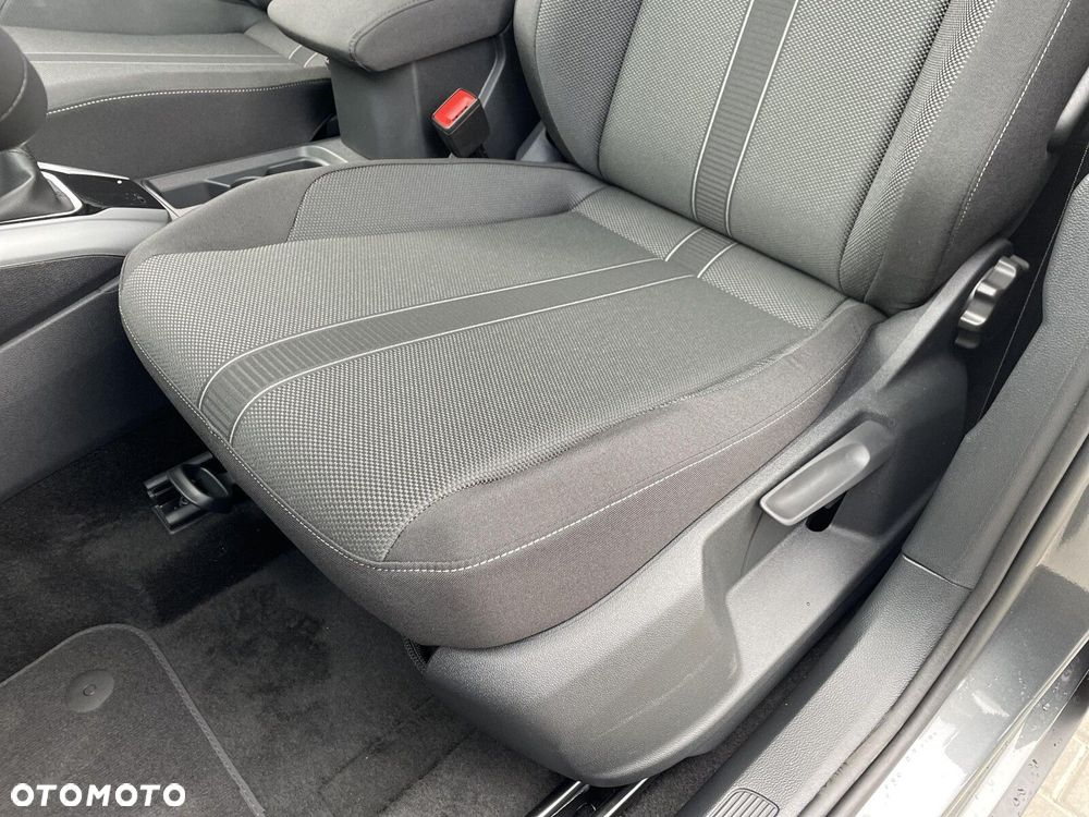 Volkswagen T-Roc 1.5 TSI Life Plus - 12