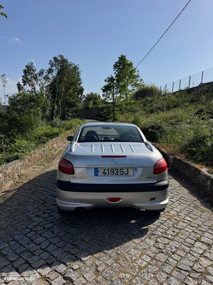 Peugeot 206 CC 1.6 - 10