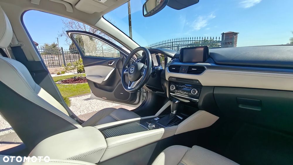 Mazda 6 - 10