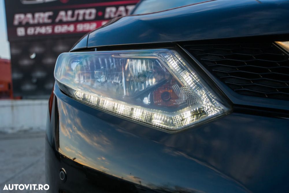 Nissan X-Trail 1.6 dCi Xtronic Tekna - 11