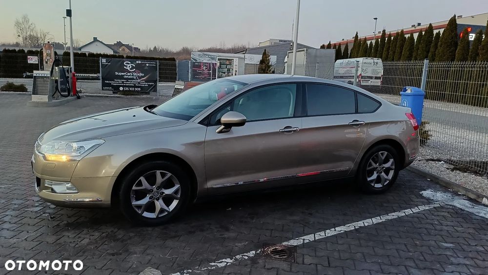 Citroën C5 HDi 135 FAP Confort - 4
