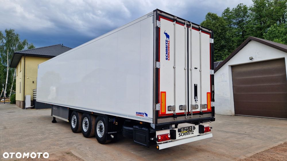 Schmitz Cargobull * CHŁODNIA * 4 RYGLE * OŚ POD * ZADBANA * - 4